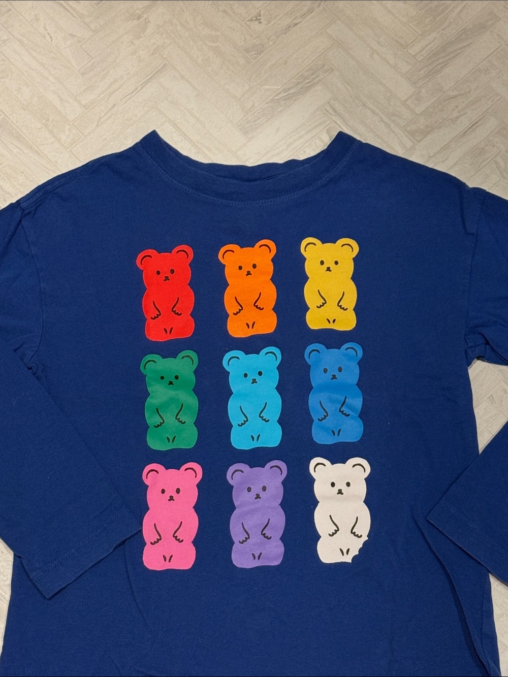 Kids Hanna Andersson Navy Blue Long-Sleeve Tee with Colorful Gummy Bears, sz 6 - Picture 2 of 6